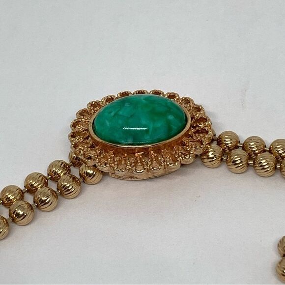 Vintage 70’s D&E Juliana made for Avon Ming Green Adjustable Gold-tone Necklace. - Picture 3 of 7
